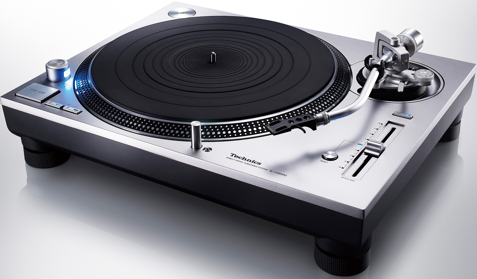 Technics SL-1200GR-2 Direct Drive Turntable